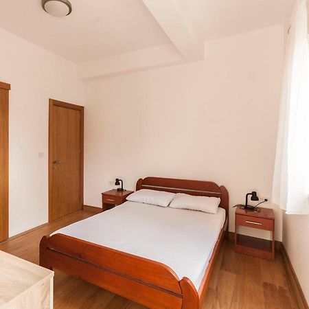 Apartment-Hotel Vila Petrovic-Becici Budva Exteriör bild