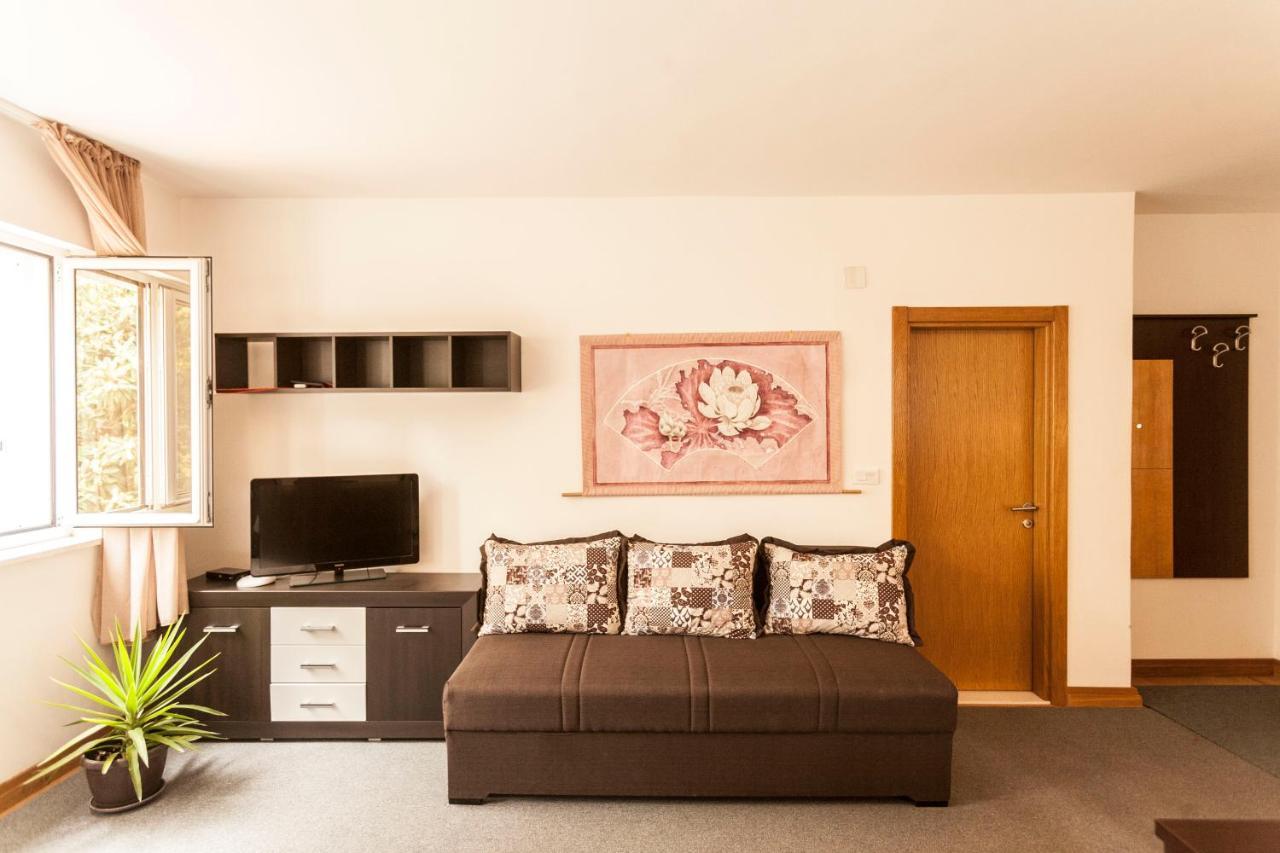 Apartment-Hotel Vila Petrovic-Becici Budva Exteriör bild