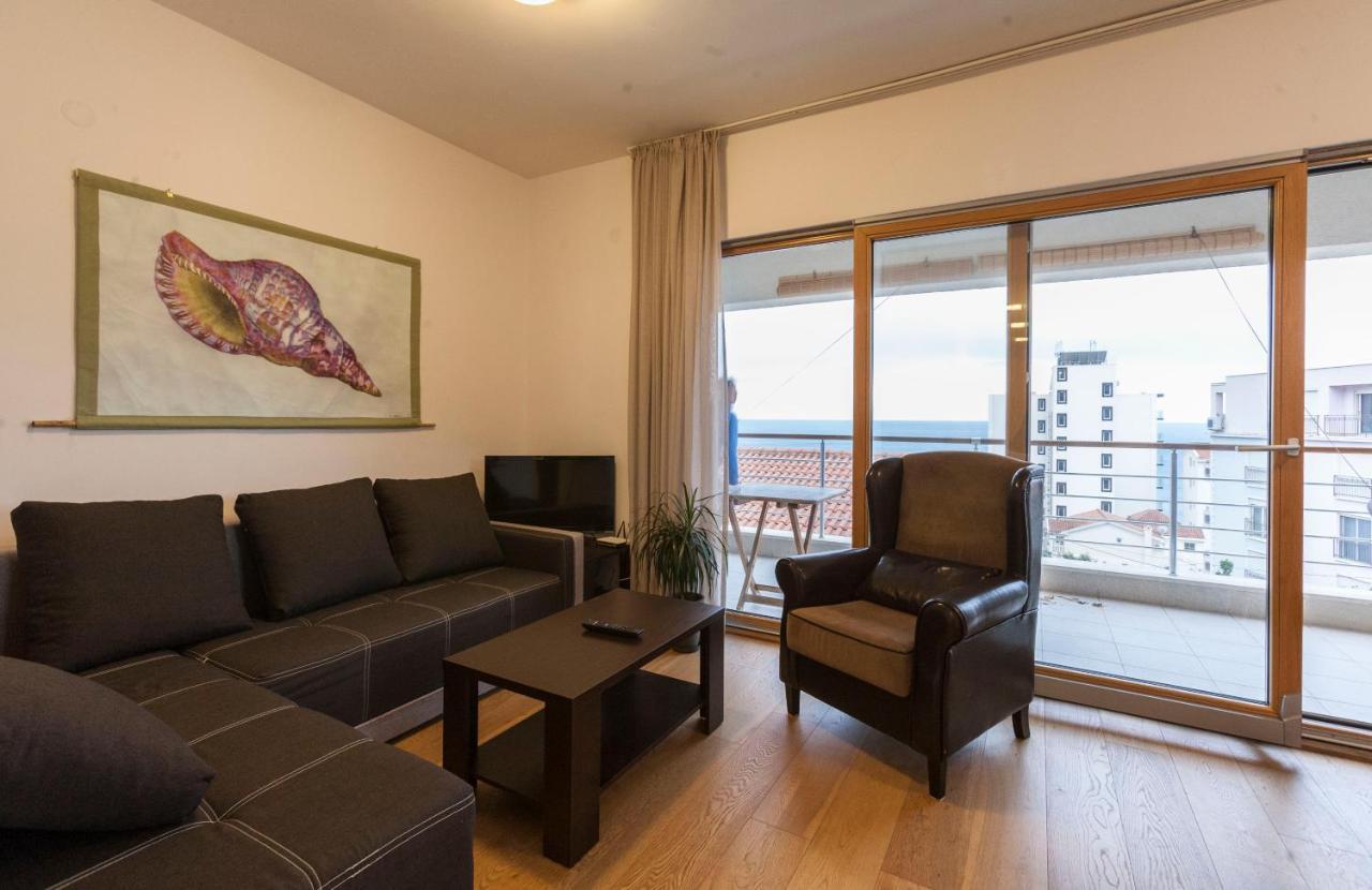Apartment-Hotel Vila Petrovic-Becici Budva Exteriör bild