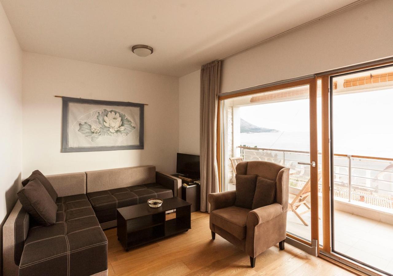 Apartment-Hotel Vila Petrovic-Becici Budva Exteriör bild