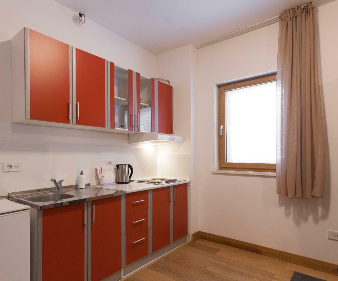 Apartment-Hotel Vila Petrovic-Becici Budva Exteriör bild